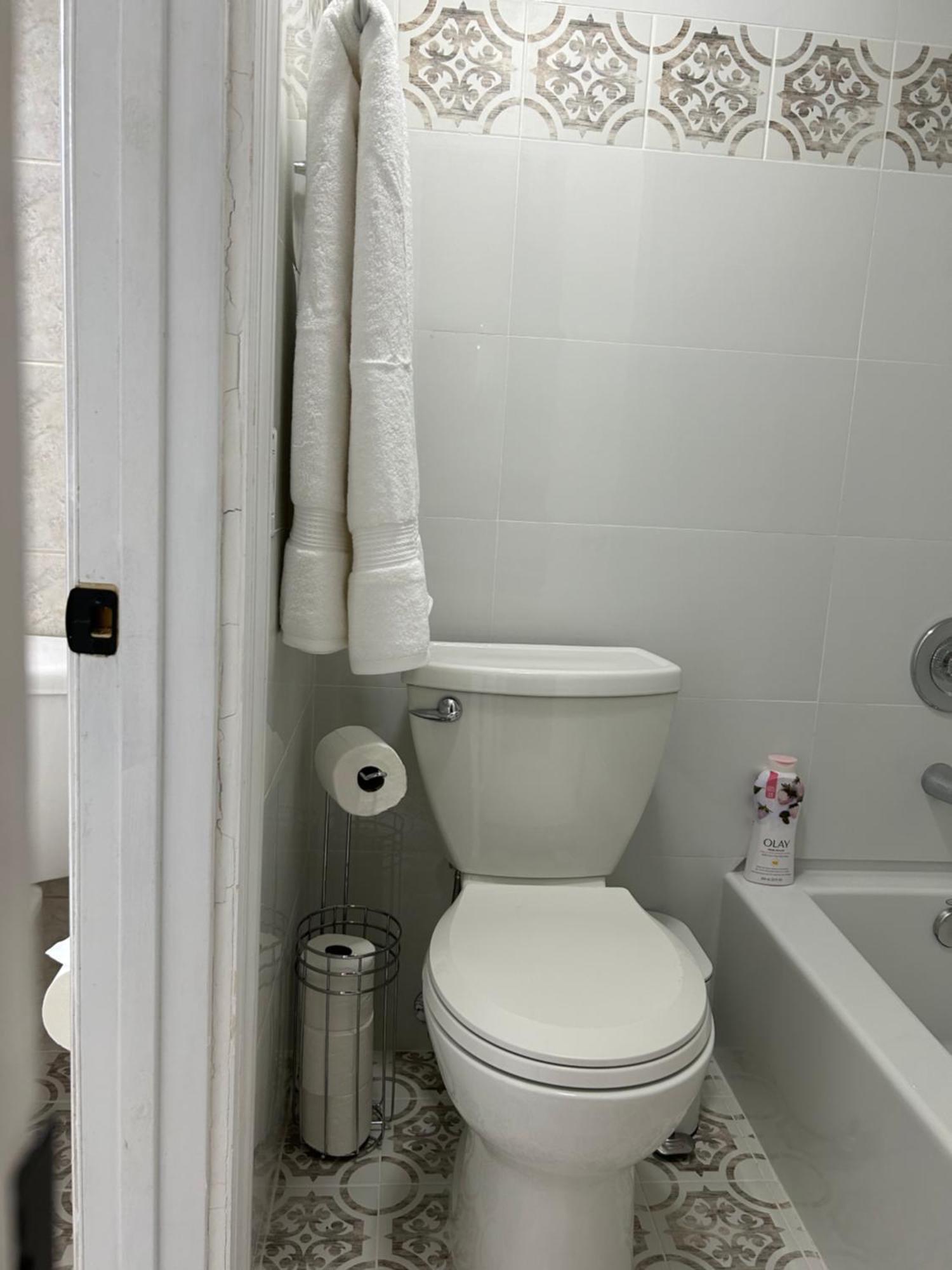 Beautiful Apartment With Very Elegant Colonial Decoration Tamiami Buitenkant foto